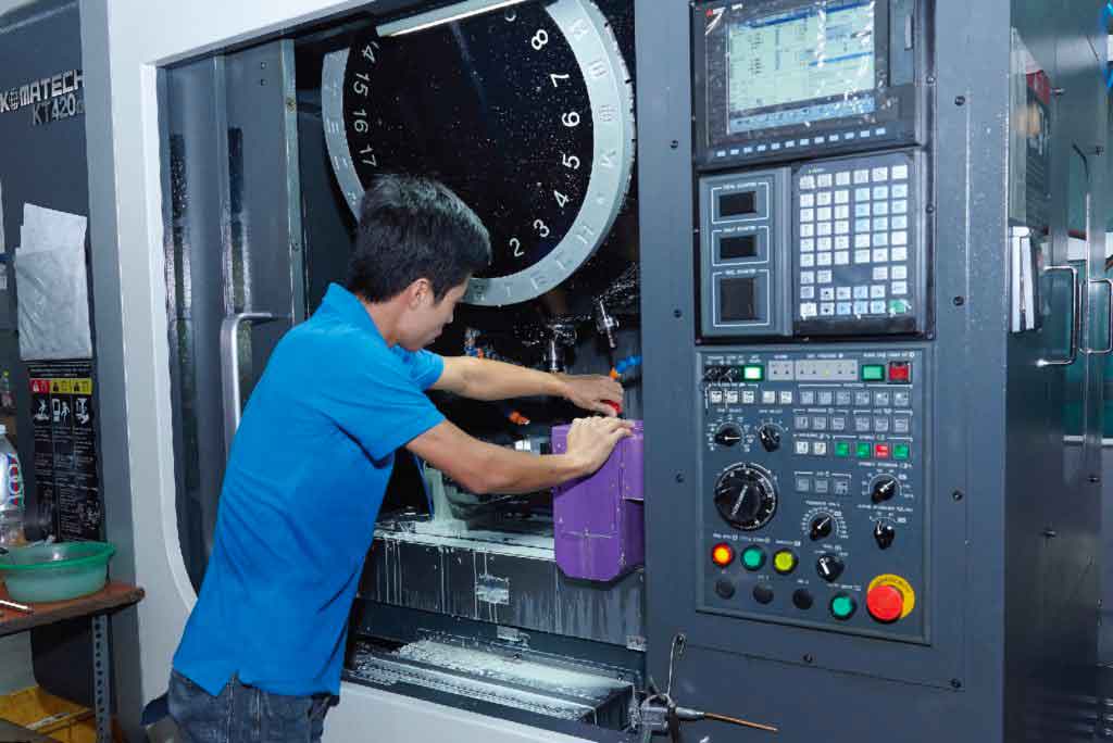 cnc machining center